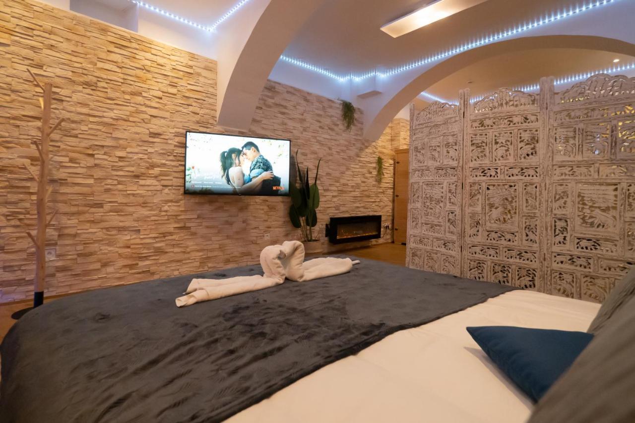 Le Spa De La Cathedrale - Jacuzzi - Sauna - Champagne - Netflix - Wifi Troyes Exterior foto